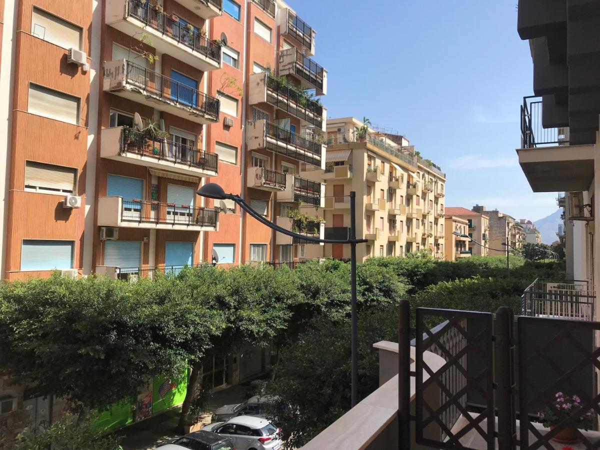 Suitecimo Palermo Exteriör bild